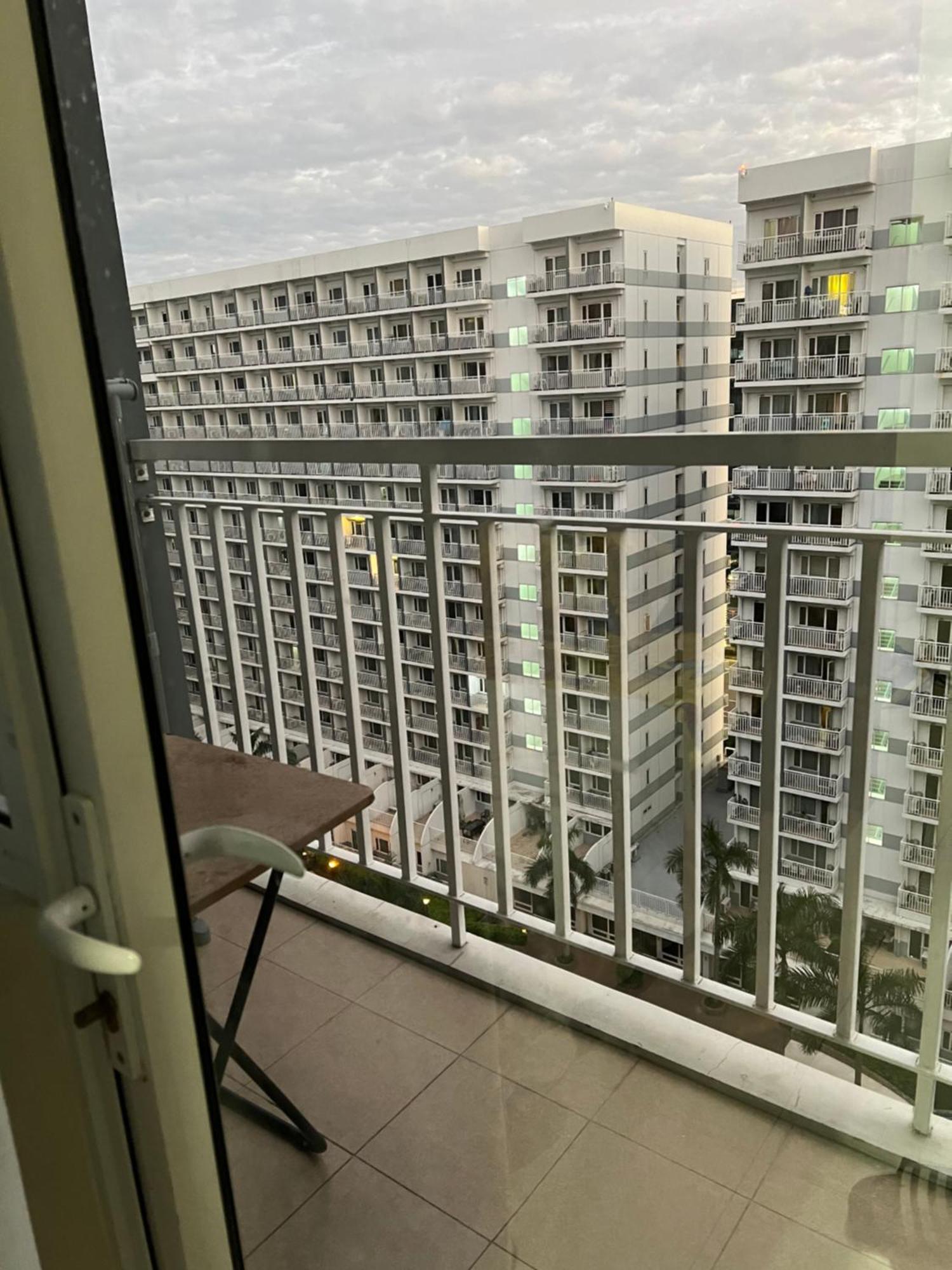 Sea Residence Moa - Chrisdick Pasay Ngoại thất bức ảnh